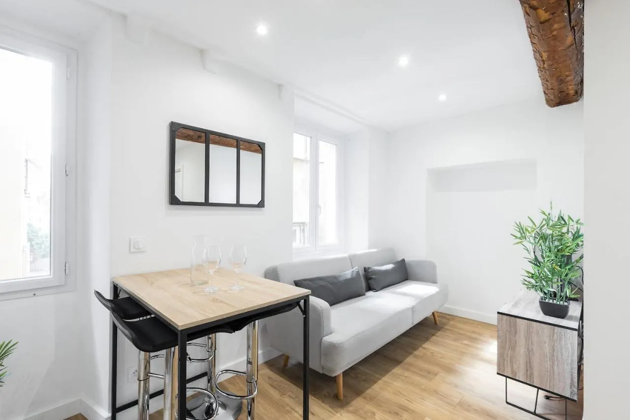 니스 Garibaldi Square - Charming 1 Bdr Old Tow 아파트 0*,